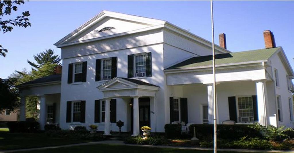 Munro House Bed And Breakfast Jonesville 外观 照片